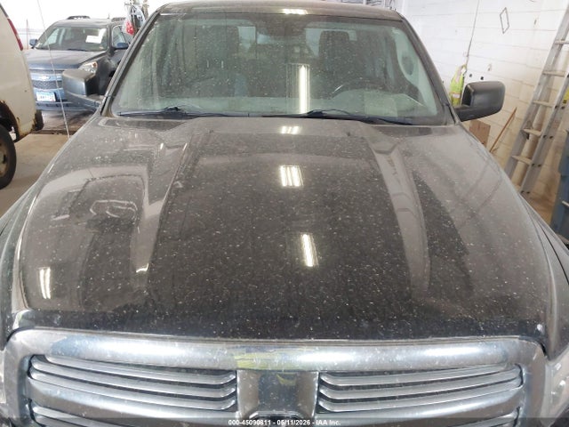 45090811 :رقم المزاد ، 1C6RR7GT1DS683284 vin ، 2013 Ram 1500 Big Horn مزاد بيع