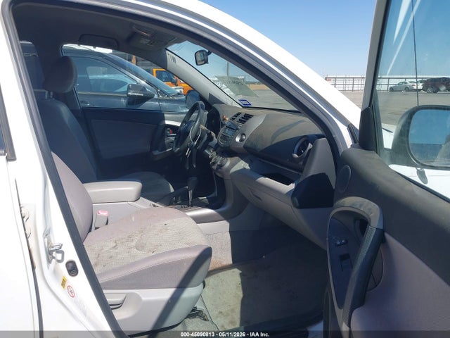 45090813 :رقم المزاد ، JTMZD33V786073928 vin ، 2008 Toyota Rav4 مزاد بيع