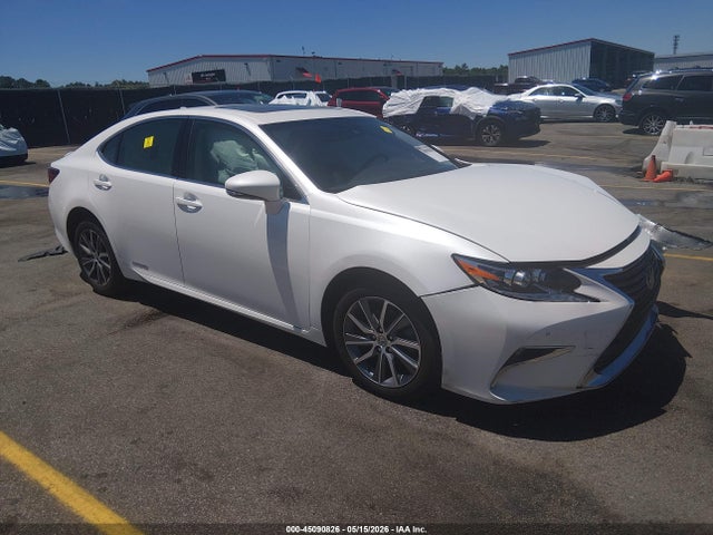 Aukcja sprzedaży 2017 Lexus Es 300h, vin: JTHBW1GG7H2145504, numer aukcji: 45090826