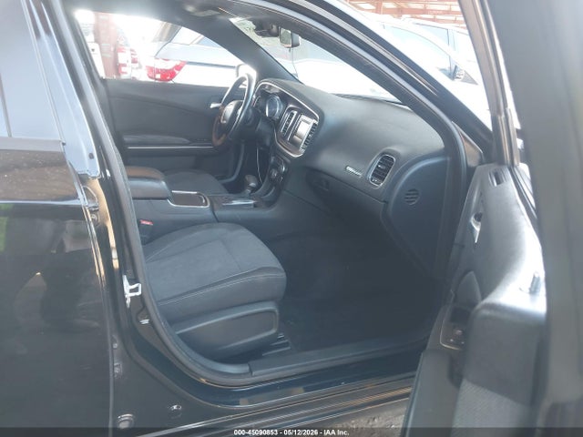 Dodge Charger Se 2015 2C3CDXFG9FH748852 Image 5