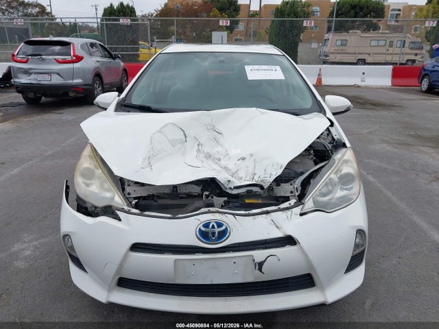 2012 Toyota Prius C One მანქანა იყიდება აუქციონზე, vin: JTDKDTB34C1019428, აუქციონის ნომერი: 45090884