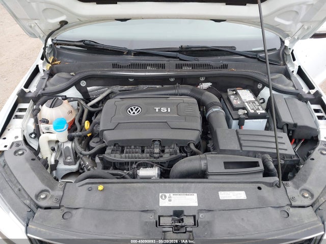 Volkswagen JETTA GLI 2017 3VW5T7AJ2HM323047 Image 10