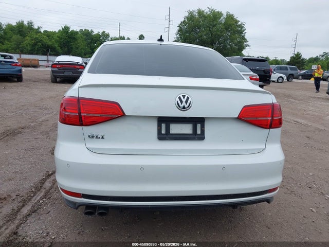 Volkswagen JETTA GLI 2017 3VW5T7AJ2HM323047 Image 16