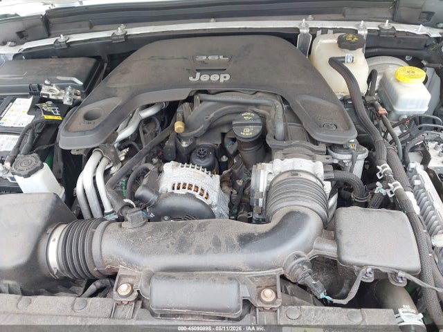 Auction sale of the 2019 Jeep Wrangler Unlimited Sahara Altitude 4x4, vin: 1C4HJXEG8KW675299, lot number: 45090898