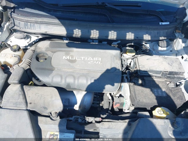 Продажа на аукционе авто 2018 Jeep Cherokee Latitude Fwd, vin: 1C4PJLCB2JD504182, номер лота: 45090909