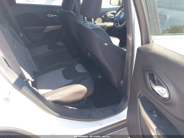 Продажа на аукционе авто 2018 Jeep Cherokee Latitude Fwd, vin: 1C4PJLCB2JD504182, номер лота: 45090909