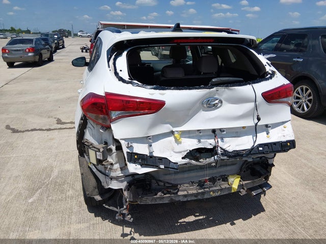 Hyundai Tucson Value 2018 KM8J33A28JU778453 Image 6