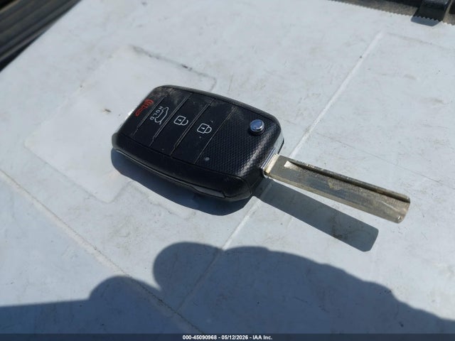 Продаж на аукціоні авто 2016 Kia Sorento 2.4l L, vin: 5XYPG4A36GG061237, номер лоту: 45090968