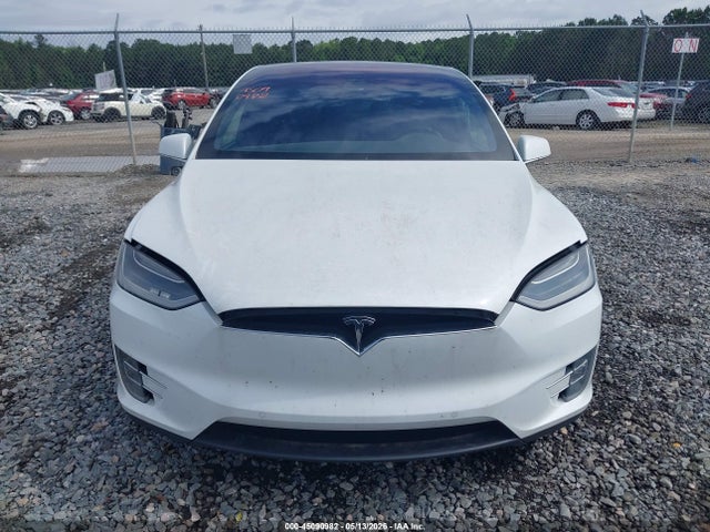 Продажа на аукционе авто 2016 Tesla Model X 75d/p100d/p90d, vin: 5YJXCBE40GF008995, номер лота: 45090982