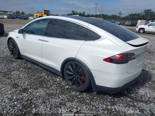 Продажа на аукционе авто 2016 Tesla Model X 75d/p100d/p90d, vin: 5YJXCBE40GF008995, номер лота: 45090982