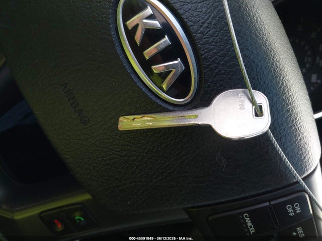 2011 Kia Sorento Lx მანქანა იყიდება აუქციონზე, vin: 5XYKTCA17BG105401, აუქციონის ნომერი: 45091049