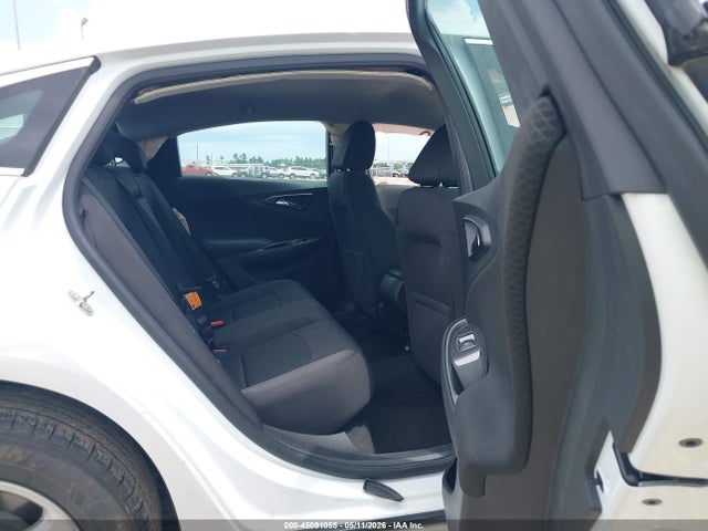 1G1ZB5ST8HF220932 Chevrolet MALIBU LS