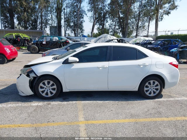 45091068 :رقم المزاد ، 5YFBURHE8GP423927 vin ، 2016 Toyota Corolla L/le/le Pls/prm/s/s Pls مزاد بيع