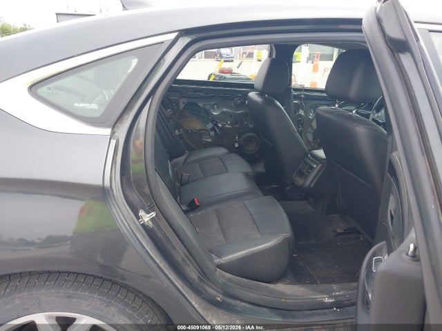 Chevrolet IMPALA 1LT 2018 2G1105S31J9163409 Image 8