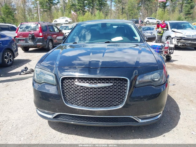 Продаж на аукціоні авто 2015 Chrysler 300c, vin: 2C3CCAET5FH830558, номер лоту: 45091071