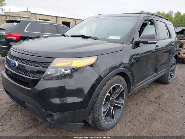 Продажа на аукционе авто 2015 Ford Explorer Sport, vin: 1FM5K8GT5FGC55172, номер лота: 45091084
