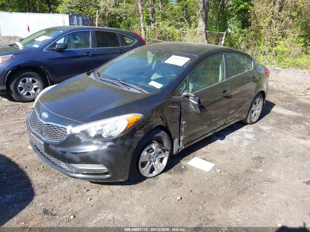45091113 :رقم المزاد ، KNAFK4A6XF5259327 vin ، 2015 Kia Forte Lx مزاد بيع
