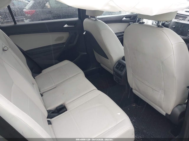 Продаж на аукціоні авто 2020 Volkswagen Tiguan 2.0t Se/2.0t Se R-line Black/2.0t Sel, vin: 3VV2B7AXXLM153947, номер лоту: 45091129