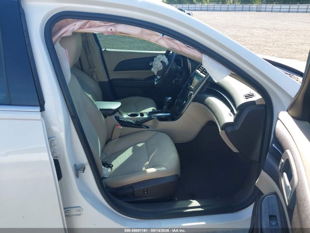 45091161 :رقم المزاد ، 1G11E5SL8EF193652 vin ، 2014 Chevrolet Malibu 2lt مزاد بيع
