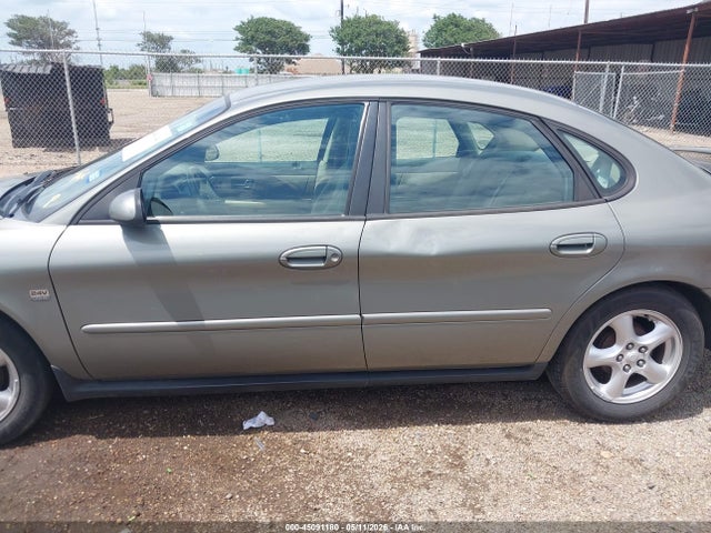 Продаж на аукціоні авто 2002 Ford Taurus Ses, vin: 1FAFP55S42G242951, номер лоту: 45091180