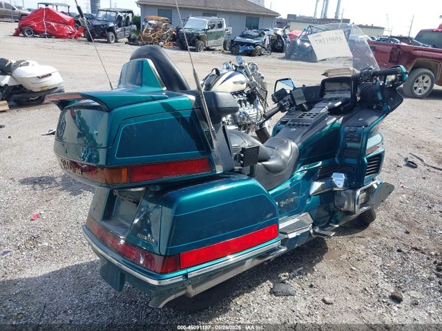 Продаж на аукціоні авто 1996 Honda Gl1500 Se12, vin: 1HFSC2238TA804098, номер лоту: 45091187