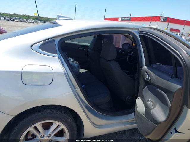 Продаж на аукціоні авто 2018 Chevrolet Cruze Lt Auto, vin: 1G1BE5SM8J7188677, номер лоту: 45091189