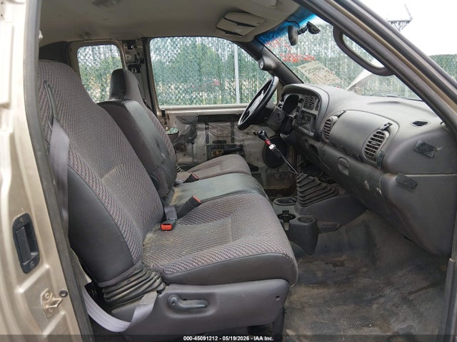 Продажа на аукционе авто 2002 Dodge Ram 2500 St, vin: 3B7KF23C12M217517, номер лота: 45091212