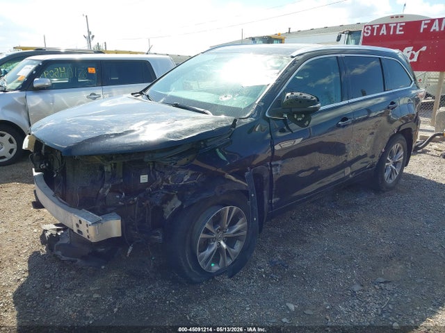 Aukcja sprzedaży 2015 Toyota Highlander Xle V6, vin: 5TDJKRFH2FS112269, numer aukcji: 45091214