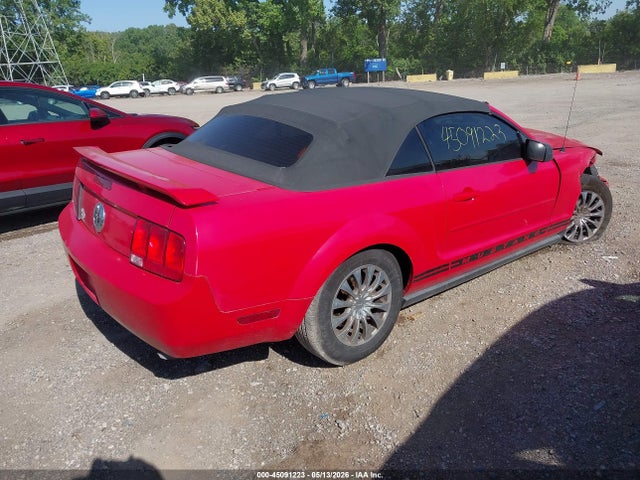 45091223 :رقم المزاد ، 1ZVFT84N555211658 vin ، 2005 Ford Mustang مزاد بيع
