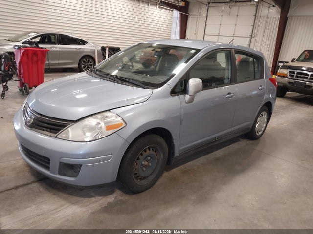 45091243 :رقم المزاد ، 3N1BC1CP4CK213144 vin ، 2012 Nissan Versa 1.8 S مزاد بيع