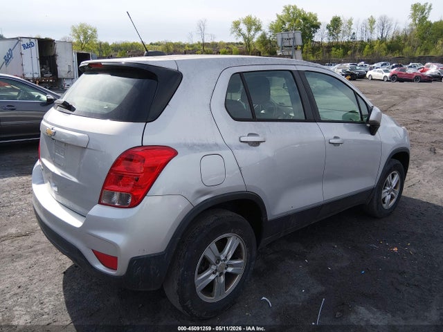 Продажа на аукционе авто 2017 Chevrolet Trax Ls, vin: 3GNCJNSB5HL281062, номер лота: 45091259
