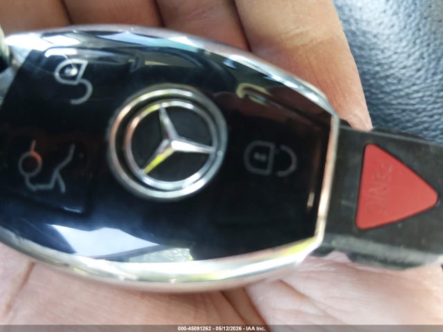 45091262 :رقم المزاد ، WDCGG8HB1CF888588 vin ، 2012 Mercedes-benz Glk 350 4matic مزاد بيع