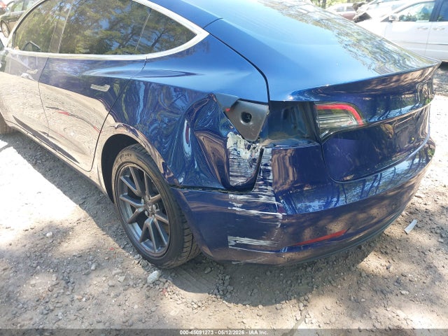 Продажа на аукционе авто 2018 Tesla Model 3 Long Range/performance, vin: 5YJ3E1EB7JF115051, номер лота: 45091273