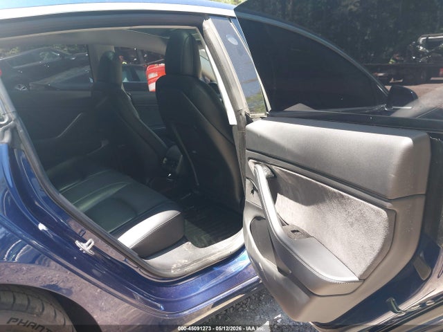 Продажа на аукционе авто 2018 Tesla Model 3 Long Range/performance, vin: 5YJ3E1EB7JF115051, номер лота: 45091273