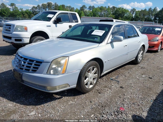 2006 Cadillac Dts Standard მანქანა იყიდება აუქციონზე, vin: 1G6KD57YX6U125887, აუქციონის ნომერი: 45091304