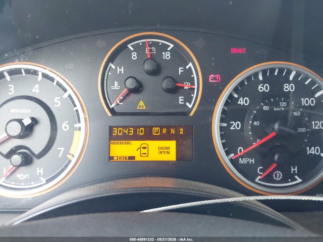 45091332 :رقم المزاد ، 1N6BA0ED0BN302814 vin ، 2011 Nissan Titan Sv مزاد بيع