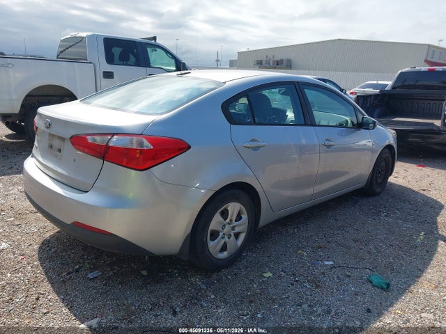 Aukcja sprzedaży 2015 Kia Forte Lx, vin: KNAFK4A61F5375810, numer aukcji: 45091336