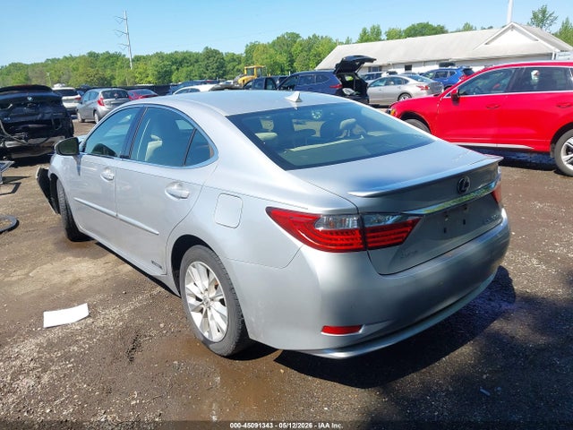 45091343 :رقم المزاد ، JTHBW1GG5E2075903 vin ، 2014 Lexus Es 300h مزاد بيع