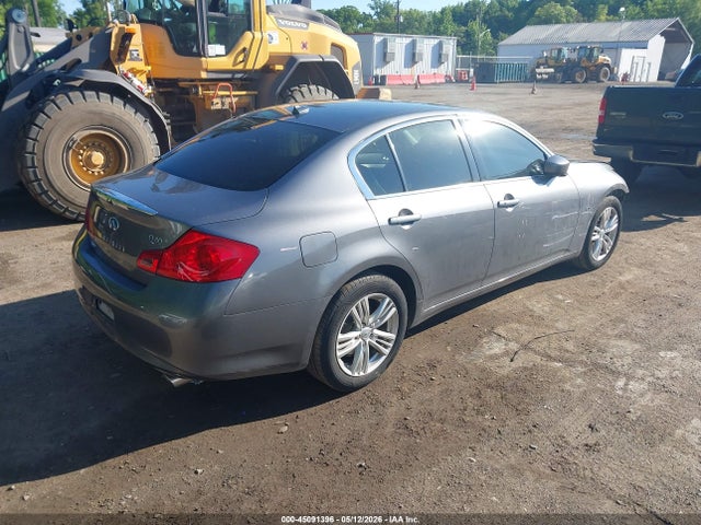 45091396 :رقم المزاد ، JN1CV6AR7FM651080 vin ، 2015 Infiniti Q40 مزاد بيع
