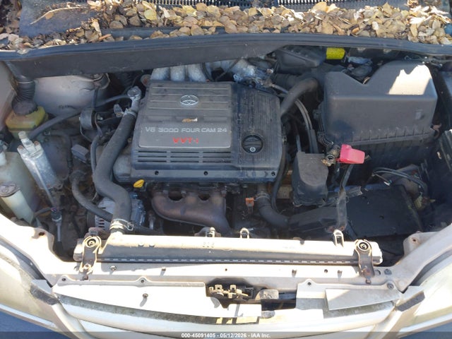 45091405 :رقم المزاد ، 4T3ZF13C62U505587 vin ، 2002 Toyota Sienna Le مزاد بيع