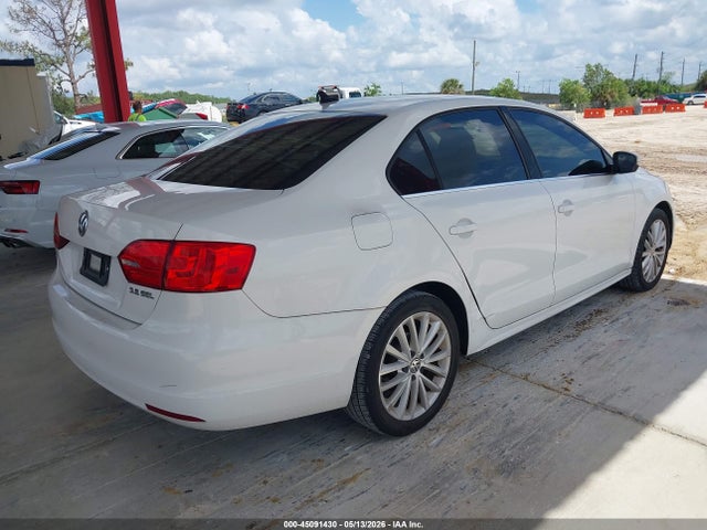 Продаж на аукціоні авто 2013 Volkswagen Jetta 2.5l Sel, vin: 3VWLX7AJ2DM412302, номер лоту: 45091430