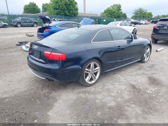 2009 Audi S5 4.2l მანქანა იყიდება აუქციონზე, vin: WAURV78T79A002252, აუქციონის ნომერი: 45091473