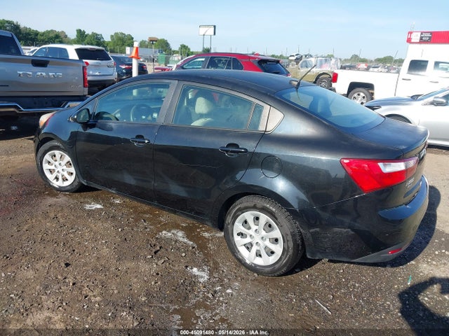 2015 Kia Rio Lx მანქანა იყიდება აუქციონზე, vin: KNADM4A37F6458286, აუქციონის ნომერი: 45091480