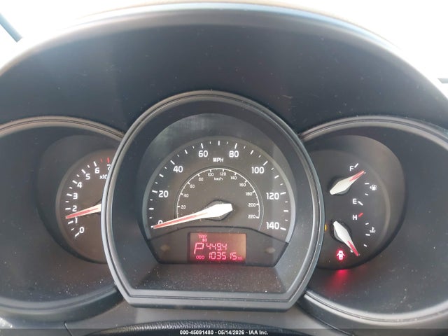 2015 Kia Rio Lx მანქანა იყიდება აუქციონზე, vin: KNADM4A37F6458286, აუქციონის ნომერი: 45091480
