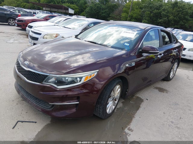 45091511 :رقم المزاد ، 5XXGT4L34HG124107 vin ، 2017 Kia Optima Lx مزاد بيع