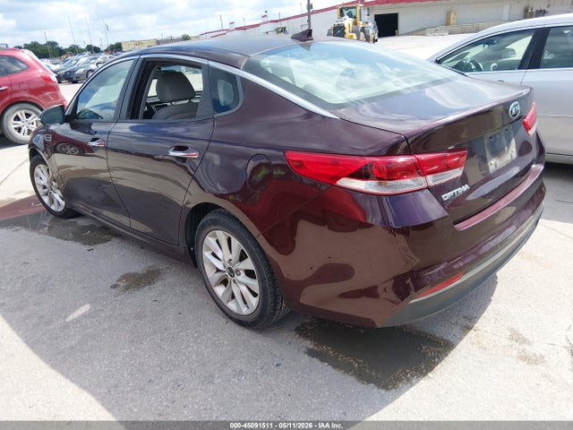 45091511 :رقم المزاد ، 5XXGT4L34HG124107 vin ، 2017 Kia Optima Lx مزاد بيع