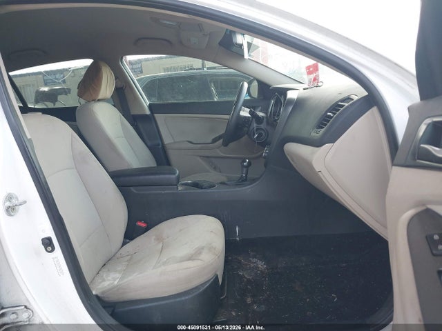 Продаж на аукціоні авто 2015 Kia Optima Lx, vin: KNAGM4A78F5661211, номер лоту: 45091531
