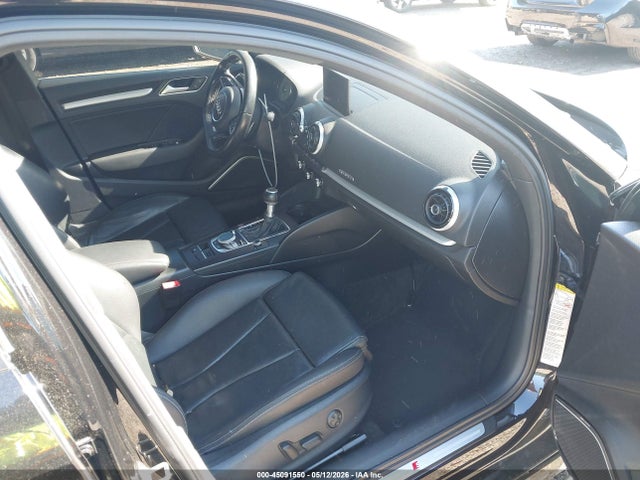 2015 Audi S3 2.0t Premium Plus მანქანა იყიდება აუქციონზე, vin: WAUFFGFF5F1069943, აუქციონის ნომერი: 45091550