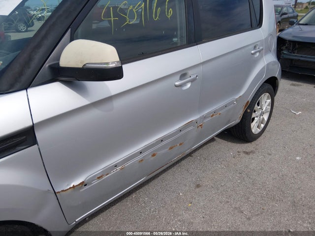 45091566 :رقم المزاد ، KNDJT2A65D7776258 vin ، 2013 Kia Soul + مزاد بيع