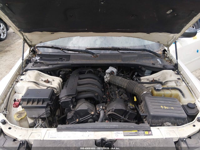 2005 Chrysler 300 მანქანა იყიდება აუქციონზე, vin: 2C3JA43R05H643815, აუქციონის ნომერი: 45091600